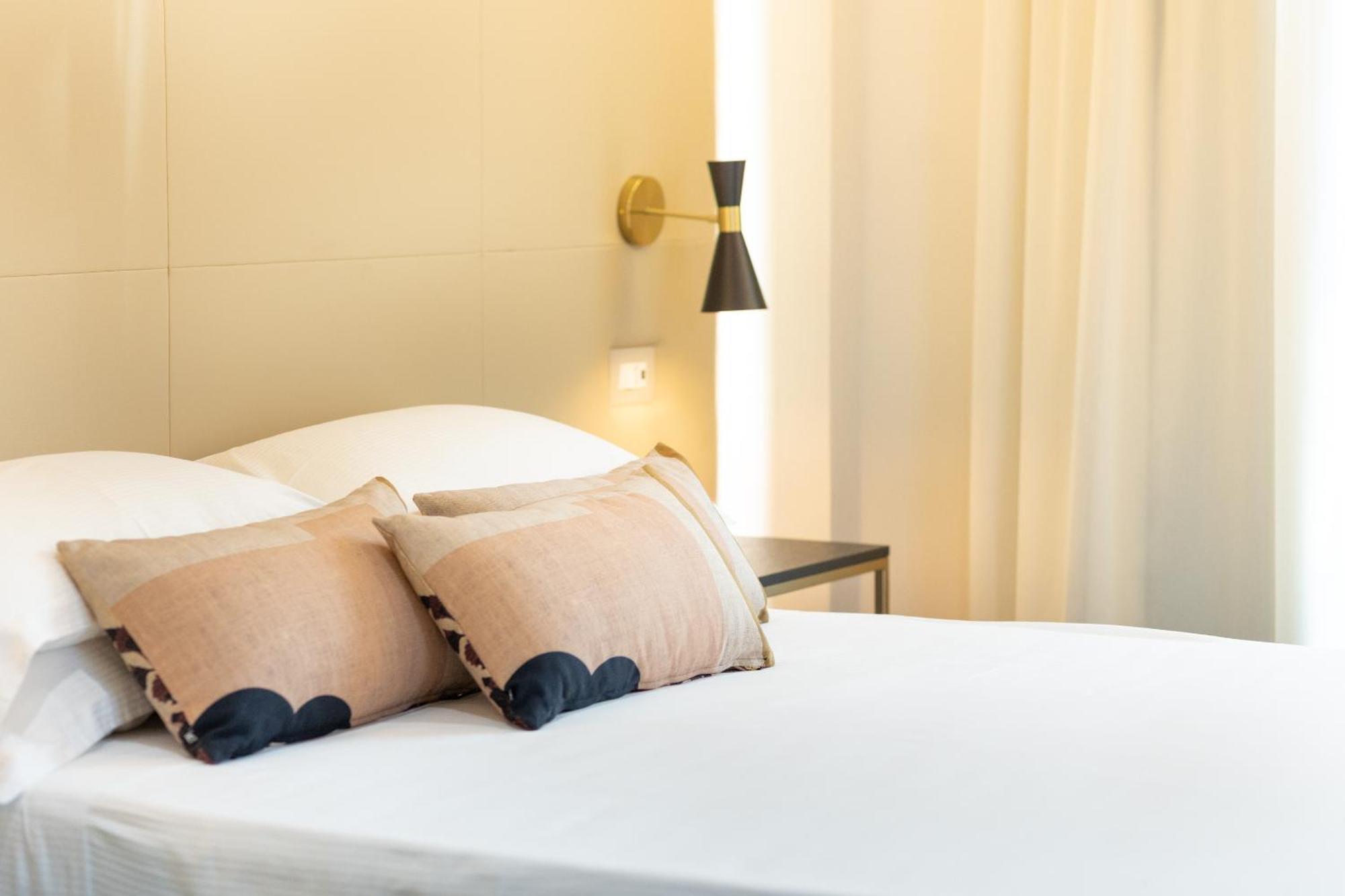 Hotel Mondial Rimini Eksteriør bilde